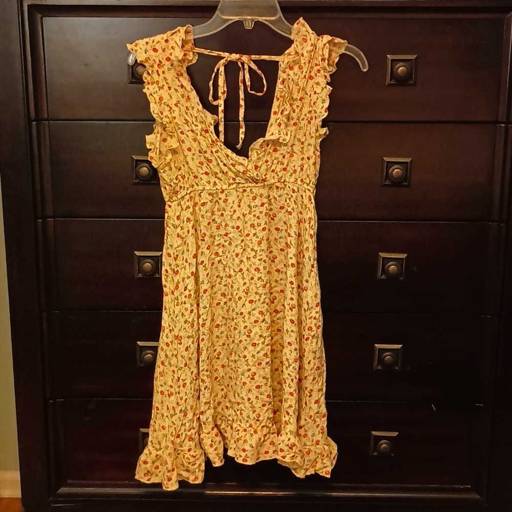Olsenboye Dress, Medium, light yellow
